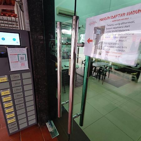 Cozzy Motel Melaka Zewnętrze zdjęcie