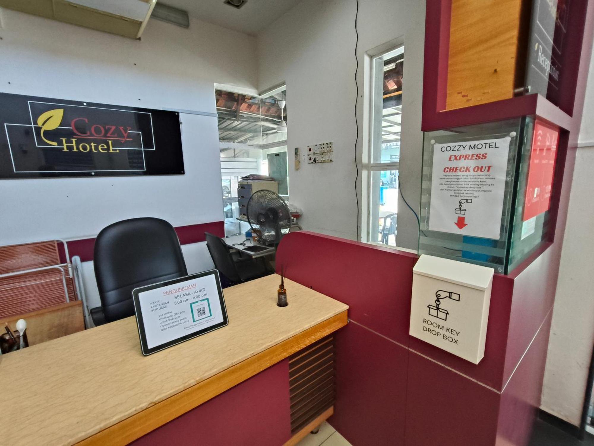 Cozzy Motel Melaka Zewnętrze zdjęcie